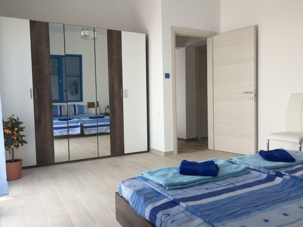 Island Apartment Kavála Luaran gambar