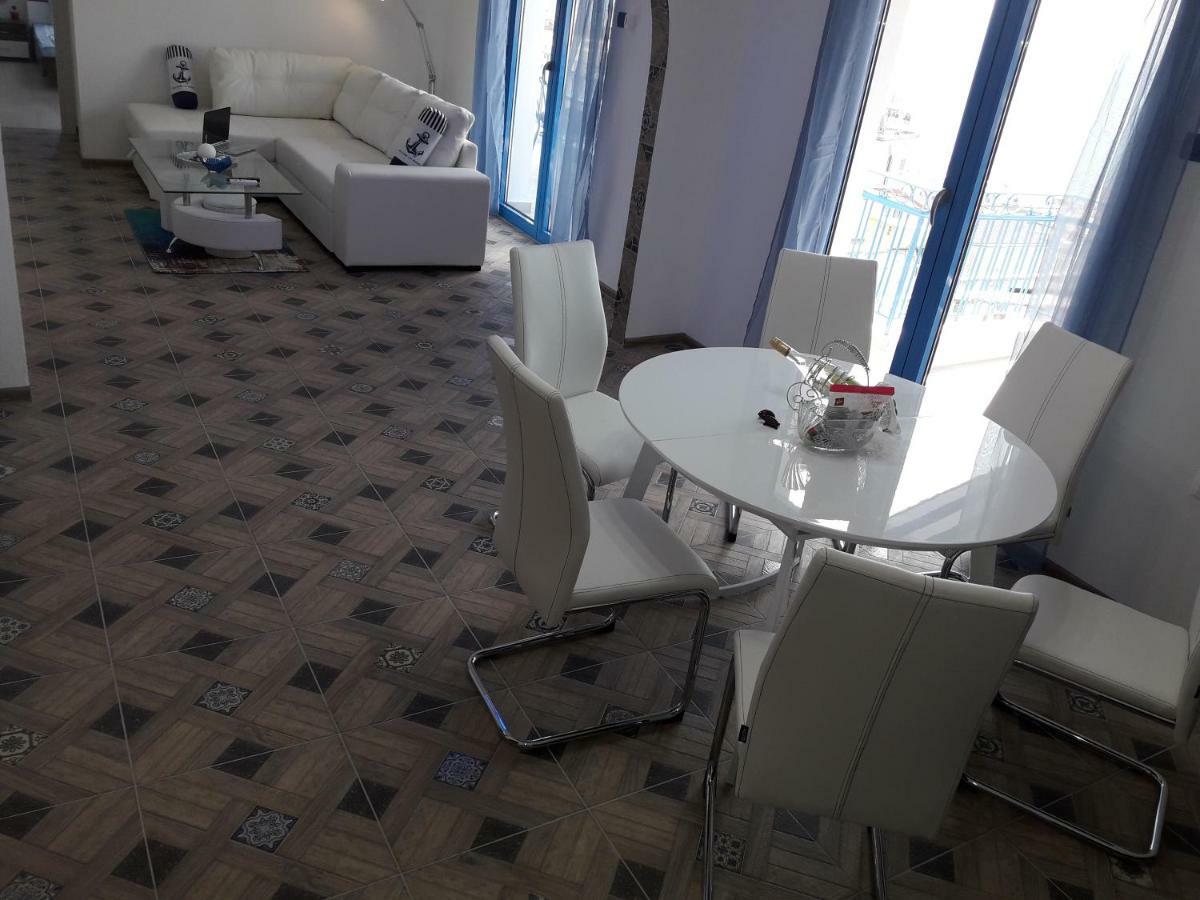 Island Apartment Kavála Luaran gambar
