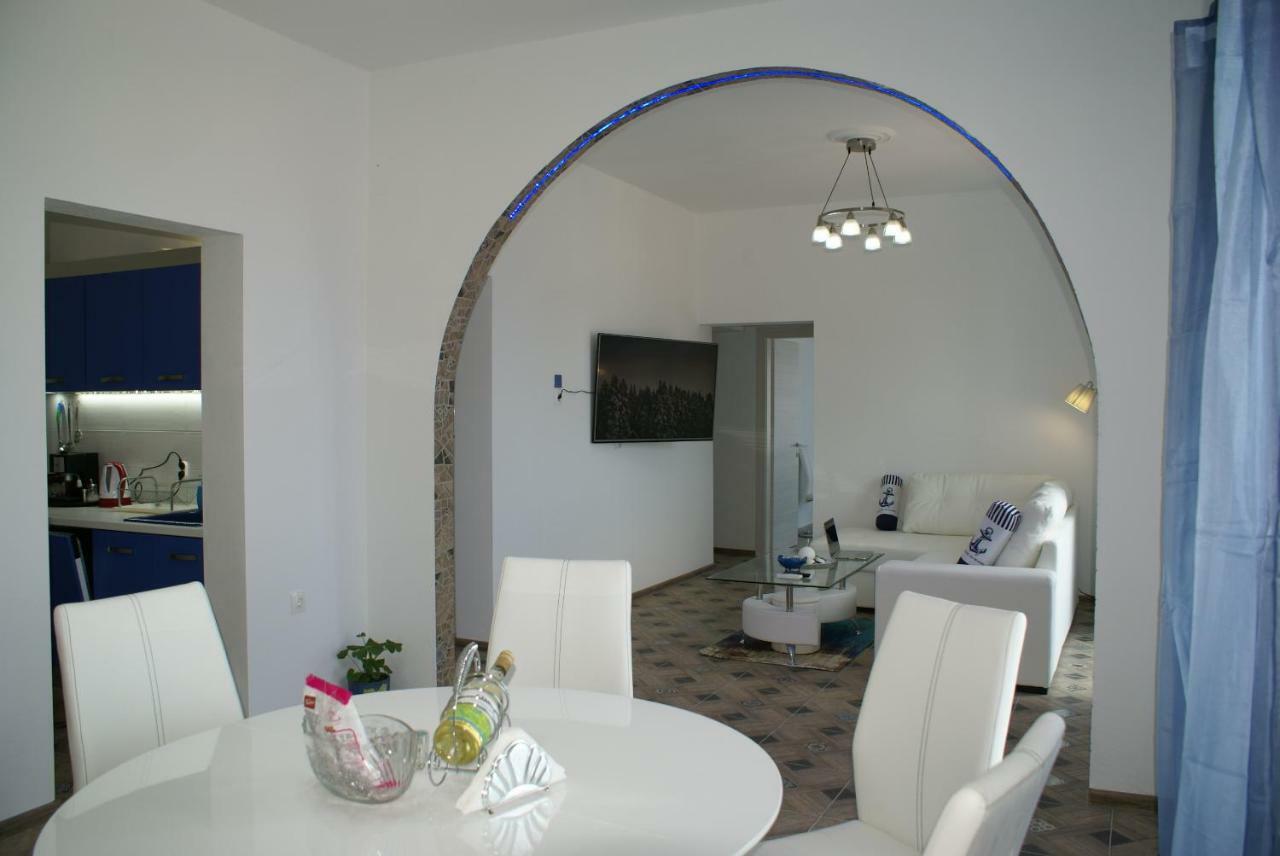 Island Apartment Kavála Luaran gambar